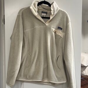 Patagonia Women's Cream Fleece Sweater